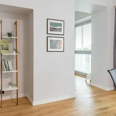 Family With Air-conditioning, Balcony, Free Parking! Pärnu